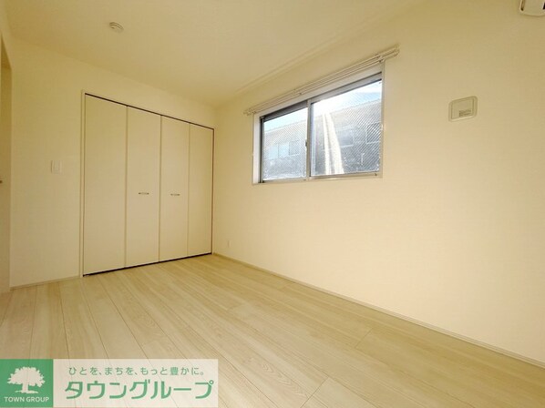 ガレージハウス久喜青毛の物件内観写真